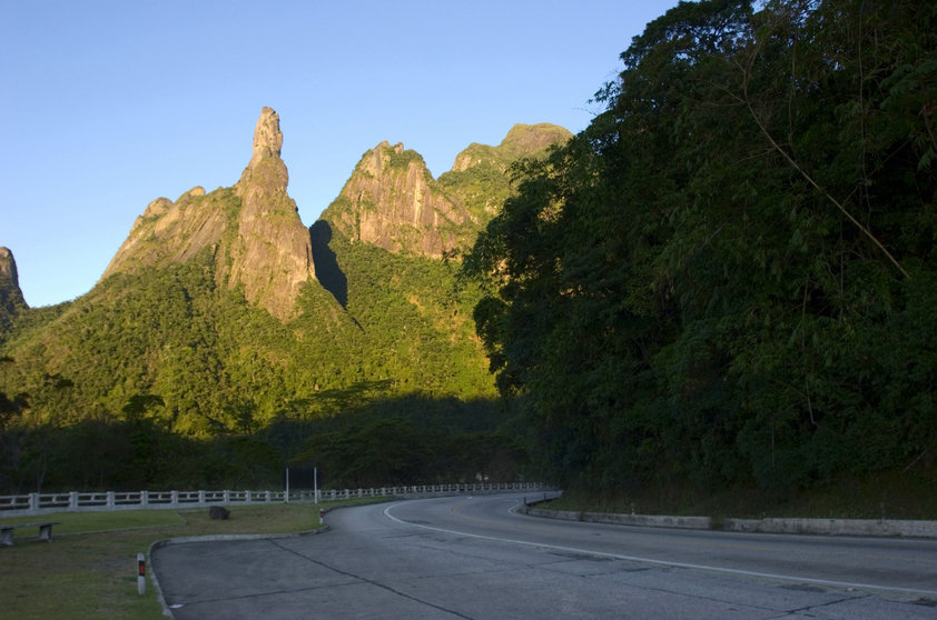 Petrópolis a Teresópolis