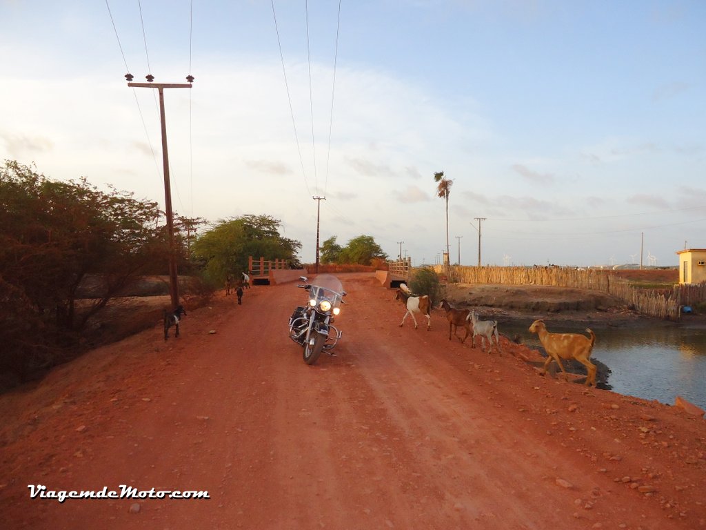 Pontal do Maceió, Fortim, Ceará