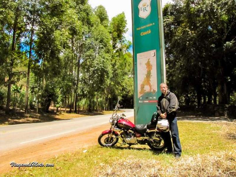 De moto pelo Circuito do Ouro