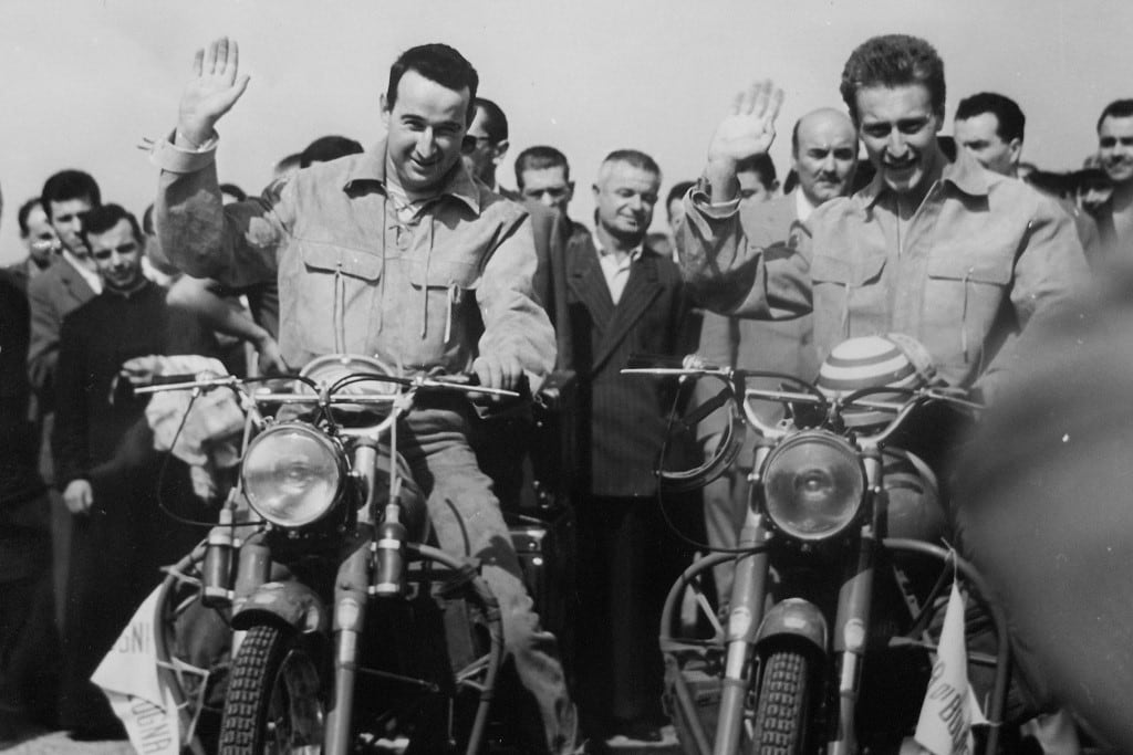 Viagem de volta ao mundo de moto em 1957
