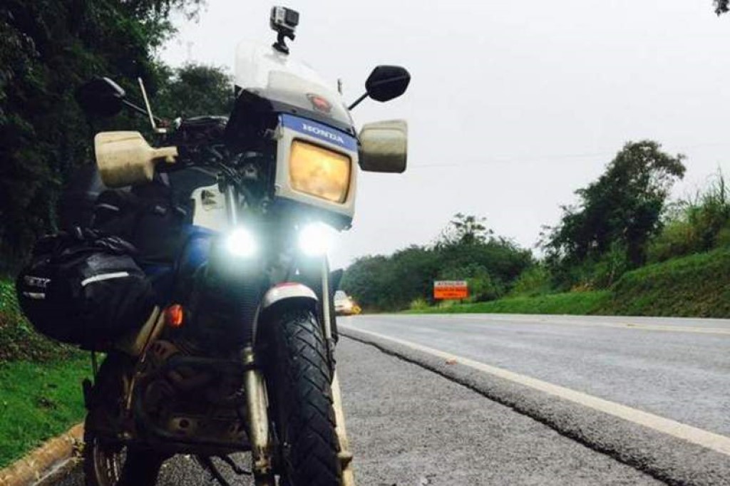 10.500 km pela América do Sul em uma moto com 25 anos
