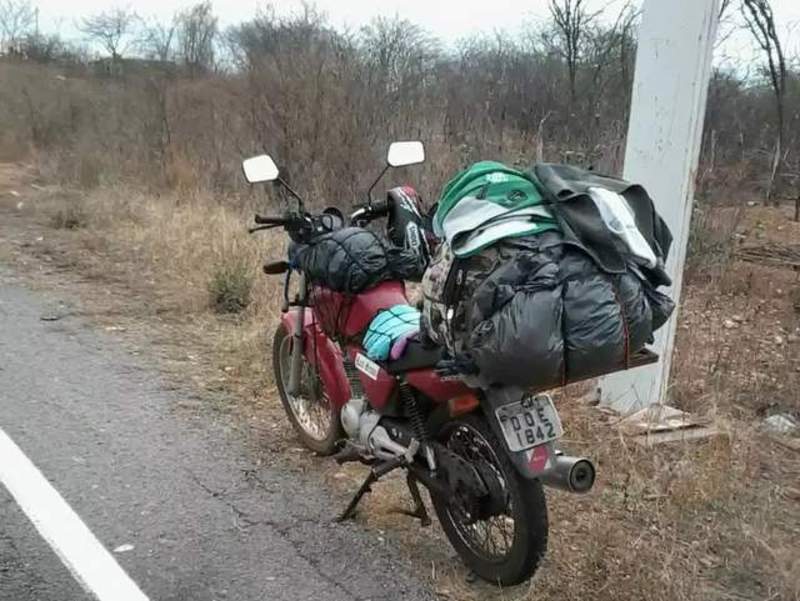 De São Paulo à Paraíba numa moto de 150cc, com garupa