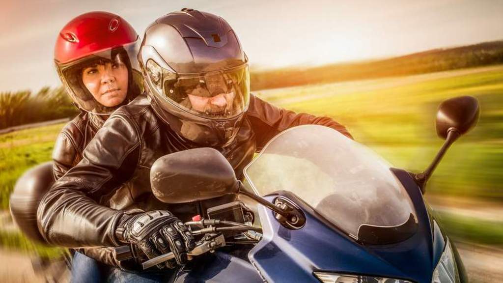 Dicas de capacete para viagem de moto