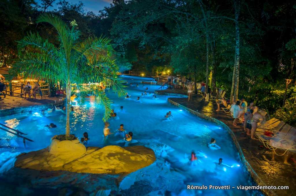 Viagem de moto até Rio Quente (GO)