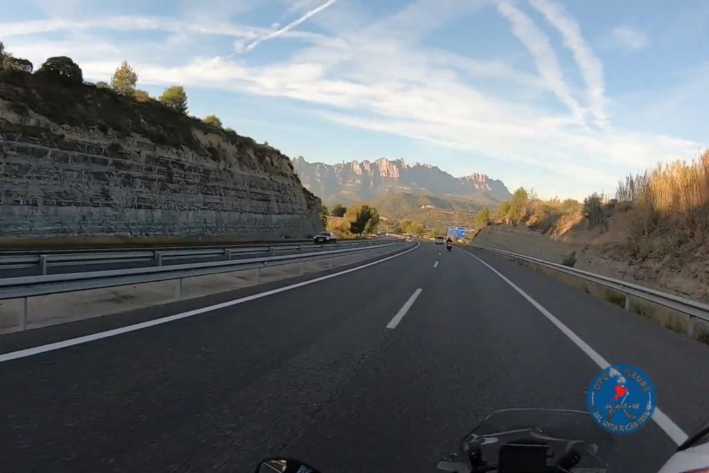 Viagem de moto pela Europa - Estrada para Barcelona